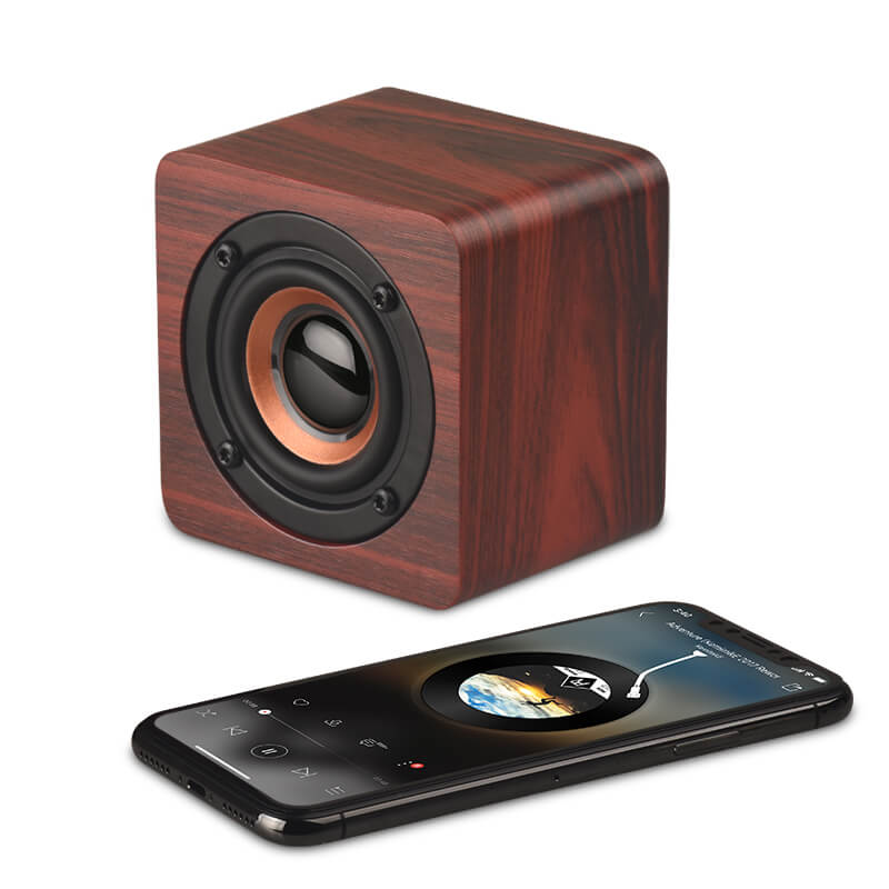 Hot Selling True Stereo Bamboo Wooden Wireless Bluetooth Speaker Outdoor Mini Portable Music Speaker